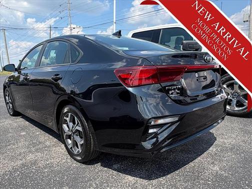 Aurora Black 2020 Kia Forte LXS