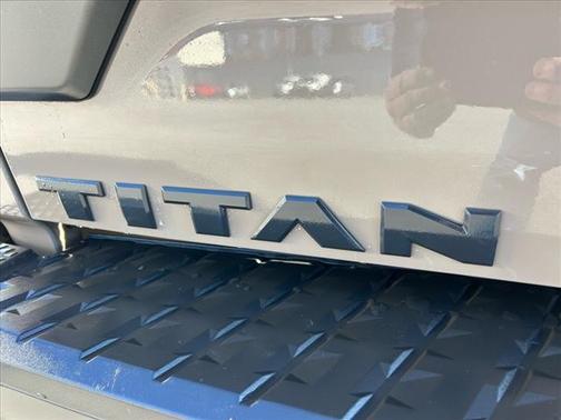 2022 Nissan Titan PRO-4X