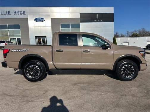2022 Nissan Titan PRO-4X