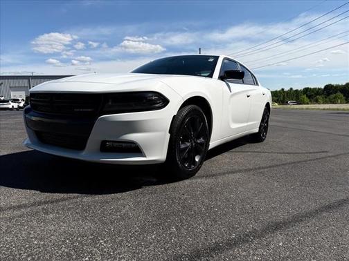 White Knuckle 2023 Dodge Charger SXT