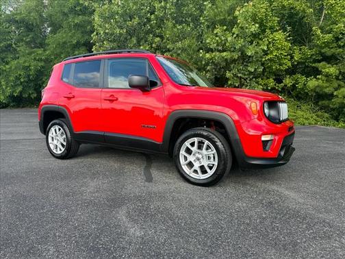 Colorado Red Clearcoat 2023 Jeep Renegade Latitude