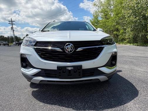 Summit White 2023 Buick Encore GX Essence
