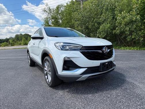 Summit White 2023 Buick Encore GX Essence