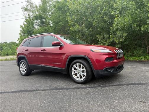 Deep Cherry Red Crystal Pearlcoat 2016 Jeep Cherokee Latitude