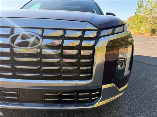 Burgundy 2024 Hyundai PALISADE Calligraphy
