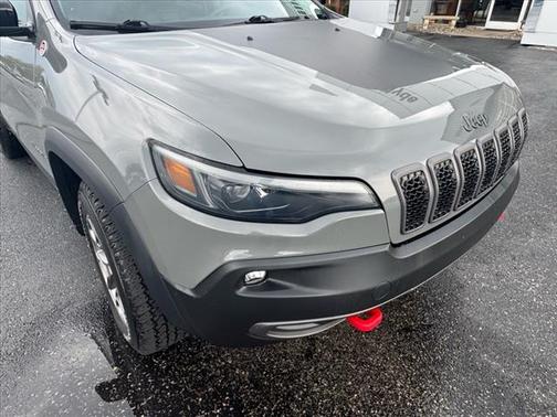 2022 Jeep Cherokee Trailhawk