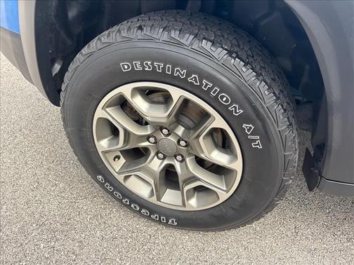 2020 Jeep Cherokee Trailhawk