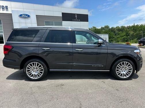 2023 Ford Expedition Platinum