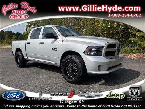 Bright Silver Clearcoat Metallic 2018 RAM 1500 ST