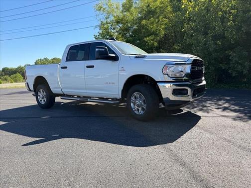 Bright White Clearcoat 2024 RAM 2500 Big Horn
