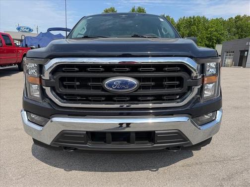 Antimatter Blue Metallic 2023 Ford F-150 XLT