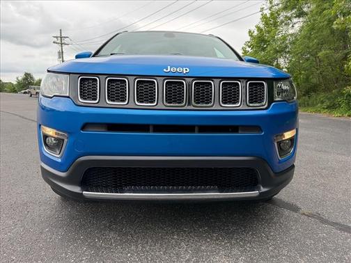 Laser Blue Pearlcoat 2019 Jeep Compass Limited