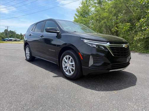 Mosaic Black Metallic 2024 Chevrolet Equinox LT