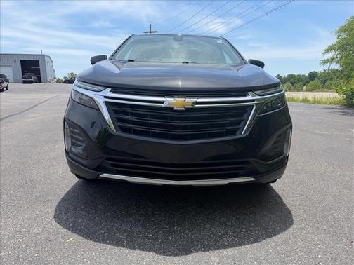 Mosaic Black Metallic 2024 Chevrolet Equinox LT