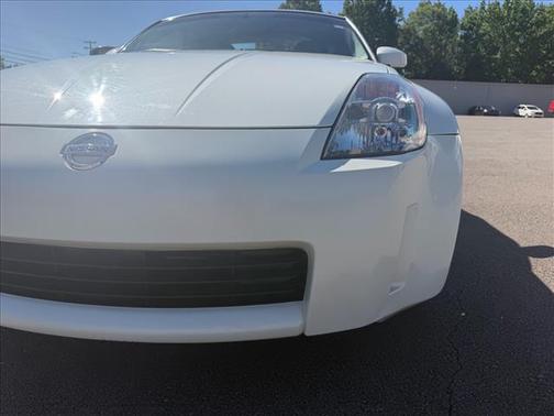 Pikes Peak White Pearl 2004 Nissan 350Z Touring