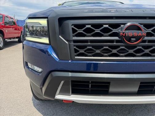 Deep Blue Pearl 2022 Nissan Frontier PRO-X