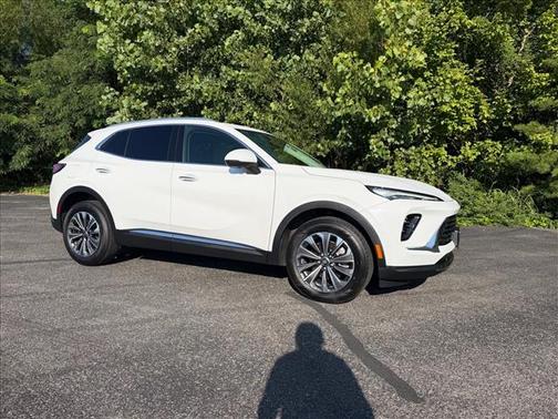 Summit White 2024 Buick Envision Preferred