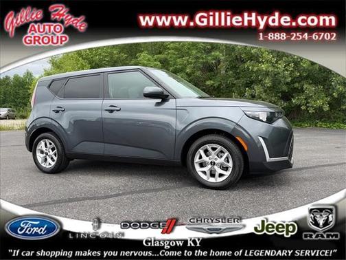 Gray 2024 Kia Soul LX