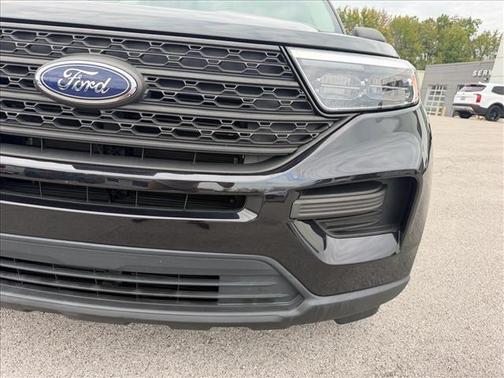 Agate Black Metallic 2021 Ford Explorer Base