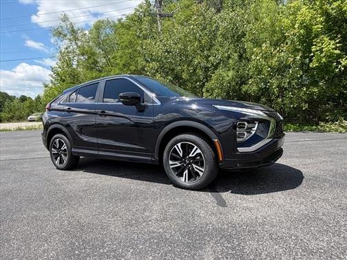 Labrador Black Pearl 2024 Mitsubishi Eclipse Cross SEL