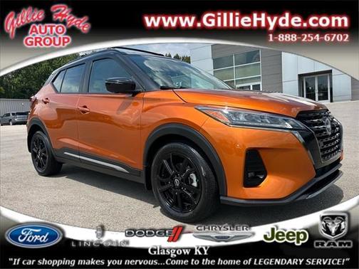 2023 Nissan Kicks SR