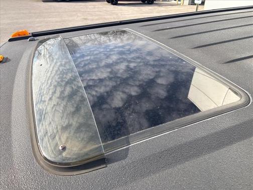 2004 Hummer H2 Base w/B2E (Discontinued)