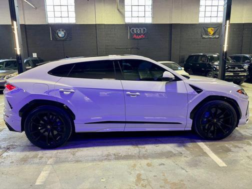 White 2020 Lamborghini Urus Sport Utility 4D