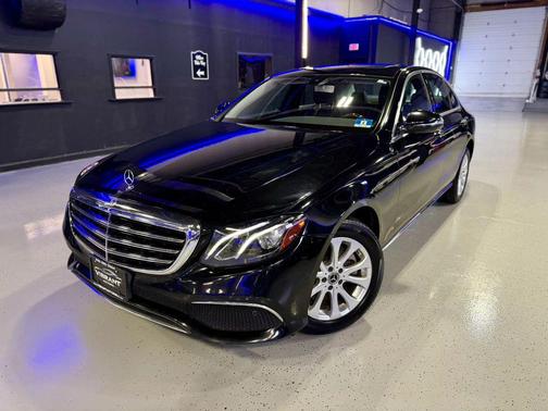 Black 2018 Mercedes-Benz E-Class 4MATIC