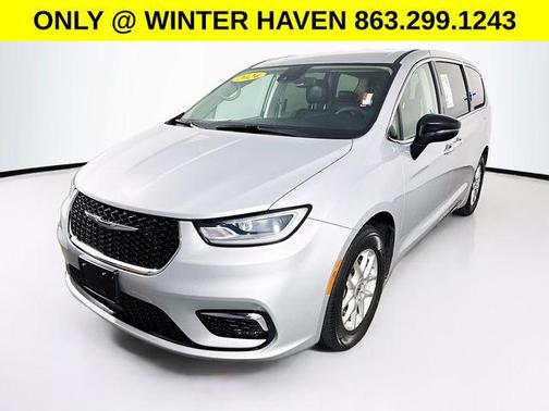 Silver Mist 2024 Chrysler Pacifica Touring L