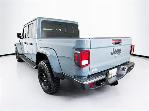 2025 Jeep Gladiator High Tide