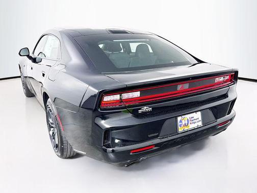 Diamond Black Crystal Pearlcoat 2026 Dodge Charger R/T