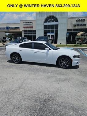 2015 Dodge Charger SXT