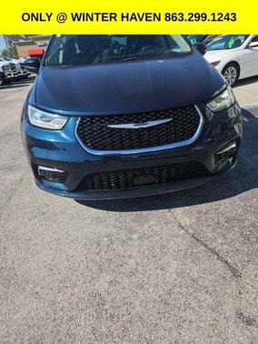2022 Chrysler Pacifica Hybrid Touring L