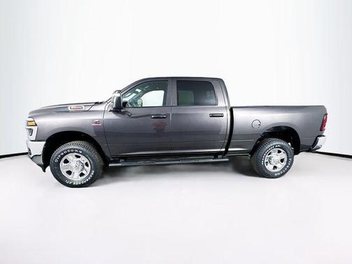 2025 RAM 2500 Tradesman Crew Cab 4x4 6'4' Box