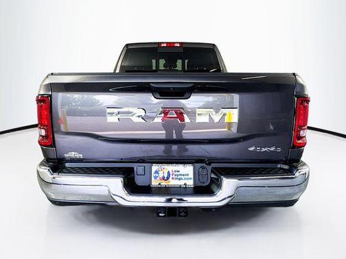 2025 RAM 2500 Tradesman Crew Cab 4x4 6'4' Box