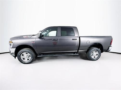 2025 RAM 2500 Tradesman Crew Cab 4x4 6'4' Box