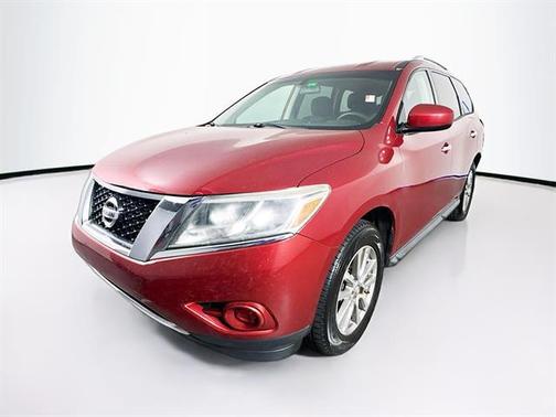 2016 Nissan Pathfinder SV