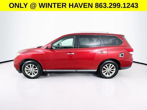 2016 Nissan Pathfinder SV