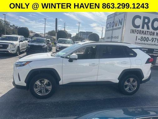 2024 Toyota RAV4 XLE