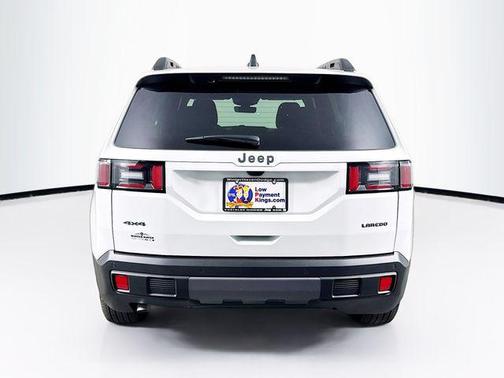 Bright White Clearcoat 2026 Jeep Cherokee Laredo 4x4