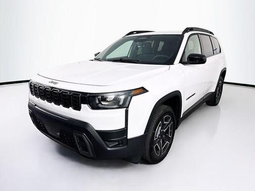 Bright White Clearcoat 2026 Jeep Cherokee Laredo 4x4