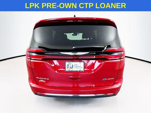 2025 Chrysler Pacifica Hybrid Select