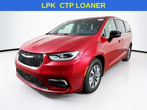 2025 Chrysler Pacifica Hybrid Select