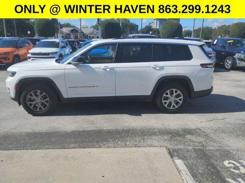 Bright White Clearcoat 2022 Jeep Grand Cherokee L Limited