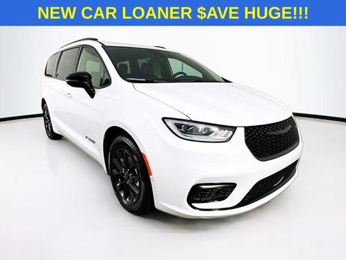 2025 Chrysler Pacifica L