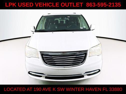 2014 Chrysler Town & Country Touring