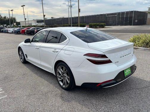 2022 Genesis G70 2.0T AWD