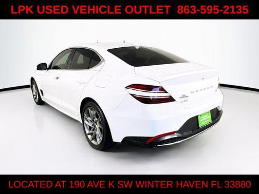 2022 Genesis G70 2.0T AWD