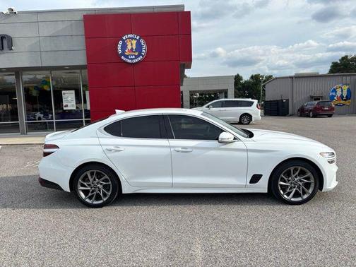 2022 Genesis G70 2.0T AWD