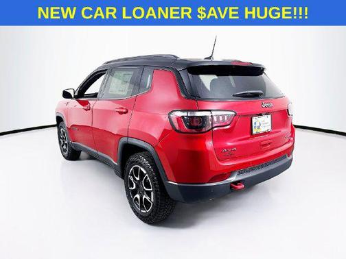 Red Hot Pearlcoat 2026 Jeep Compass Trailhawk